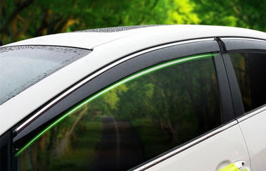 Cina Sun Dan Hujan Pengawal Mobil Jendela Visor Untuk KIA K3 2013 Dengan Stainless Steel Stripe pemasok