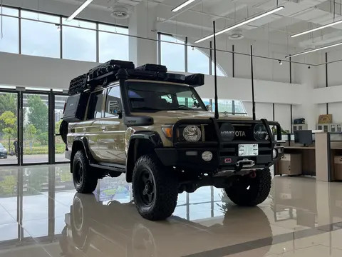 Latest company Solutions about Toyota Land Cruiser LC76 Modifikasi gaya baru - Legenda di dunia off-road