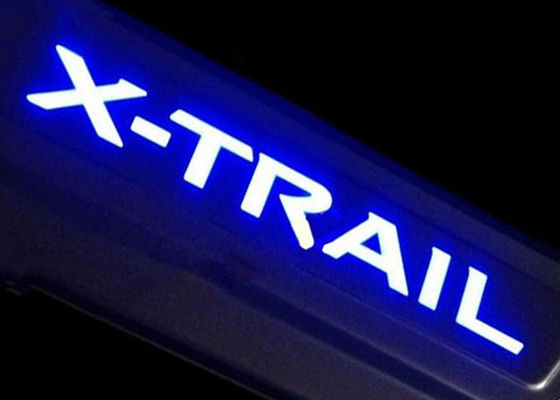 Harga yang bagus Lampu LED Lampu Pintu Pintu Untuk NISSAN X-TRAIL 2014 Pintu Sisi Piring Scuff on line
