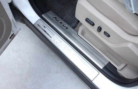 Harga yang bagus Ford Escape-Kuga 2013 Piring pintu stainless steel, Inner & Outer Side Door Pedal on line