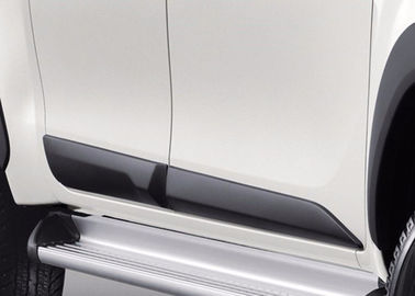 Harga yang bagus Toyota Hilux Revo 2015 2016 2017 OE Style Side Door Moulding Protection Plates on line