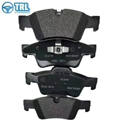 Harga yang bagus Performa Tinggi OEM Brake Pad Untuk Mercedes BenZ ML350 W164 on line