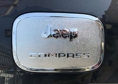 Harga yang bagus Bagian-bagian pemangkasan bodi mobil berkrom untuk Jeep Compass 2017, Penutup tutup tangki bahan bakar on line
