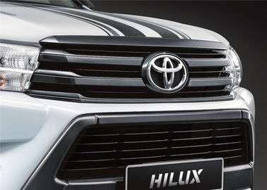 Toyota New Hilux Revo 2015 2016 OE suku cadang depan kisi-kisi berwarna krom dan hitam