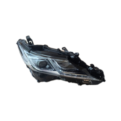 Harga yang bagus 8115006E50 Toyota Camry Headlight Front And Rear Lamp in Plastic Material with White Color on line